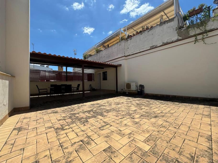 Atico Con Terraza Privada Cerca De La Catedral Apartment เซบีญา ภายนอก รูปภาพ