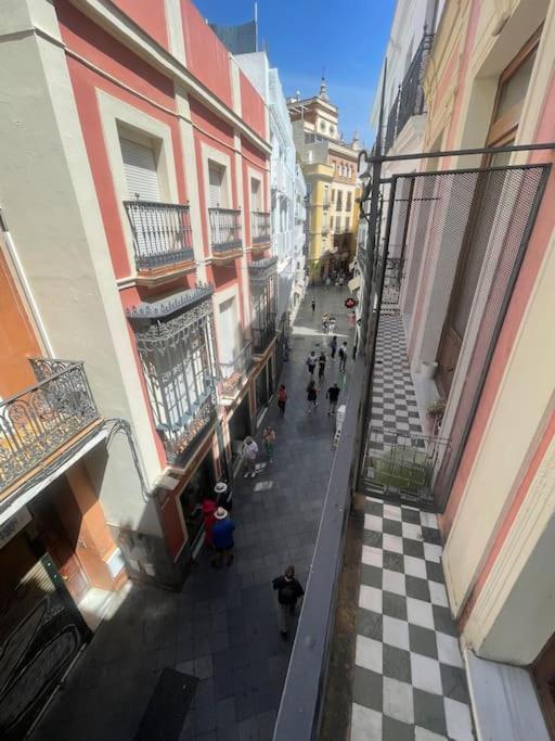 Atico Con Terraza Privada Cerca De La Catedral Apartment เซบีญา ภายนอก รูปภาพ